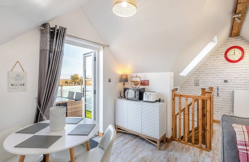 Layer Marney Cottage | 2 bedroom accommodation in Peldon