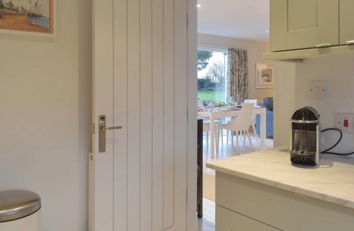 Bilston Cottage | 2 bedroom accommodation in Roslin