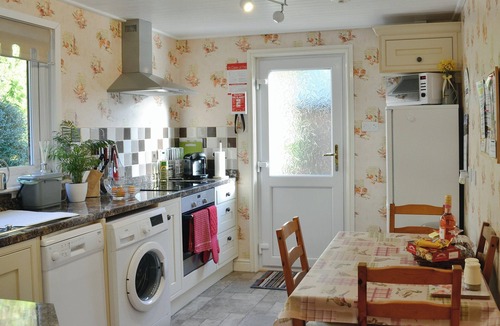 Llanfair-Dyffryn-Clwyd Cottage | 2 bedroom accommodation in Graigfechan, near Ruthin