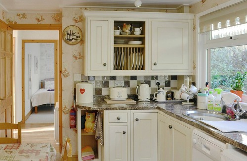 Llanfair-Dyffryn-Clwyd Cottage | 2 bedroom accommodation in Graigfechan, near Ruthin