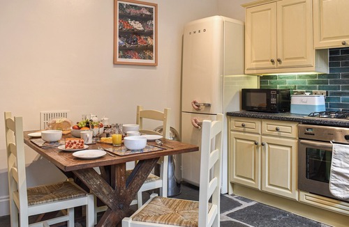 Giggleswick Cottage | 2 bedroom accommodation in Giggleswick, near Settle