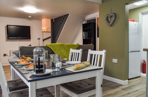 Street Cottage | 2 bedroom accommodation in Street