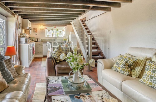 Gowerton Cottage | 2 bedroom accommodation in Gowerton, Gower