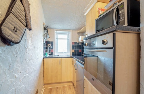 Troon Cottage | 2 bedroom accommodation in TROON