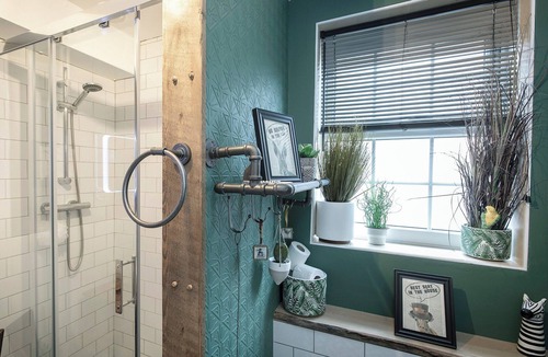 West Cliff Cottage | 2 bedroom accommodation in Whitby