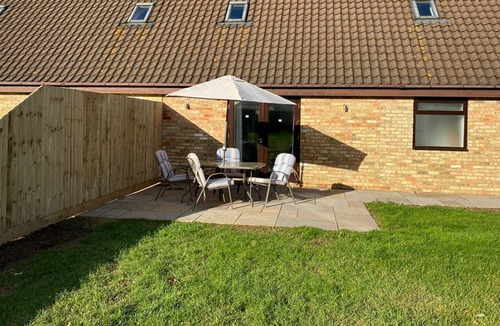 Wyton Cottage | 2 bedroom accommodation in Wyton