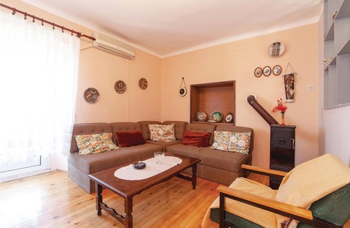 Praputnjak Apartment | 2 bedroom accommodation in Krasica