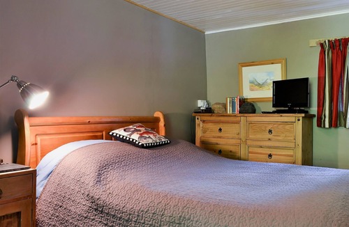 Duror Cottage | 2 bedroom accommodation in Duror, near Appin