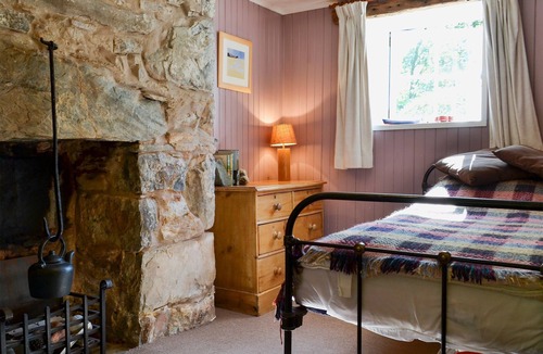 Duror Cottage | 2 bedroom accommodation in Duror, near Appin