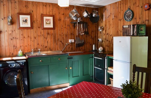 Duror Cottage | 2 bedroom accommodation in Duror, near Appin