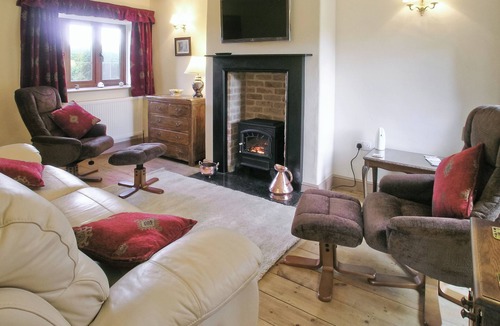 Winsham Cottage | 2 bedroom accommodation in Bridge, near Chard