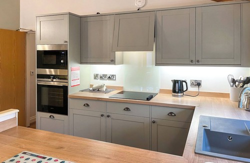 Muston Cottage | 2 bedroom accommodation in Filey