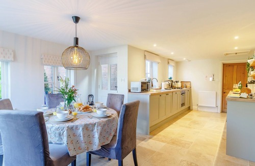 Holt Cottage | 2 bedroom accommodation in Holt