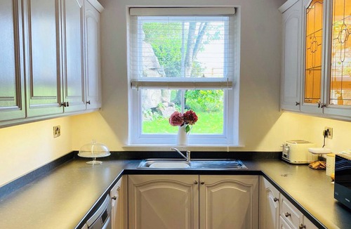 Leek Cottage | 2 bedroom accommodation in Cheddleton, near Leek