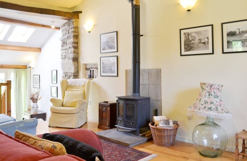 Orton Cottage | 2 bedroom accommodation in Orton