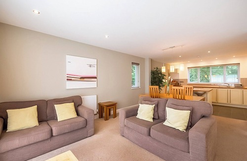 Carnon Downs Cottage | 2 bedroom accommodation in Carnon Downs, near Truro