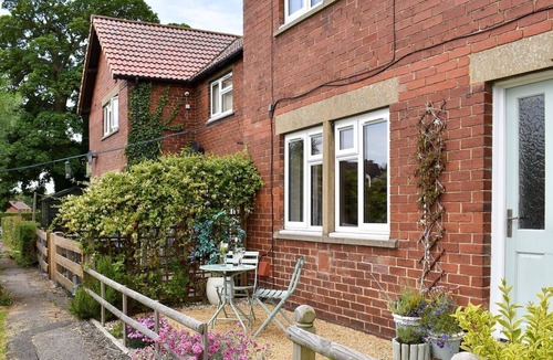 Harome Cottage | 2 bedroom accommodation in Harome, near Helmsley