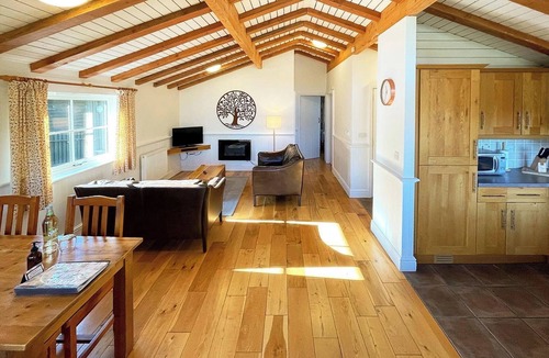 Flaxton Ski Chalet | 2 bedroom accommodation in Flaxton, York