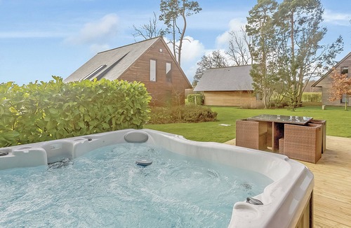 Pocklington Ski Chalet | 2 bedroom accommodation in Pocklington, York