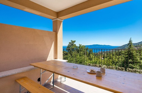 Opatija Apartment | 2 bedroom accommodation in Icici