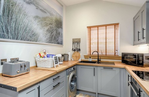 Ayr Cottage | 2 bedroom accommodation in Ayr