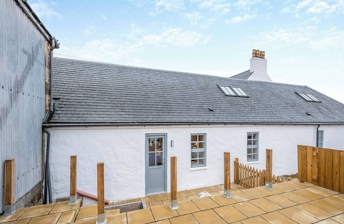 Ayr Cottage | 2 bedroom accommodation in Ayr