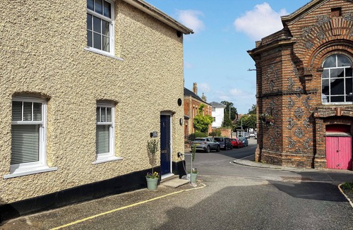 Eye Cottage | 2 bedroom accommodation in Eye