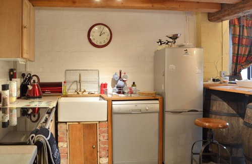 New Forest District Cottage | 2 bedroom accommodation in Shobley, Ringwood