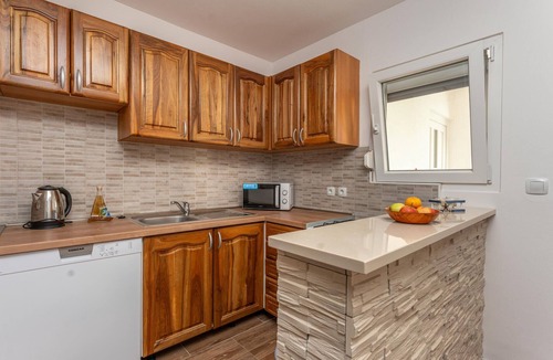 Zdrelac Apartment | 2 bedroom amazing apartment in Zdrelac