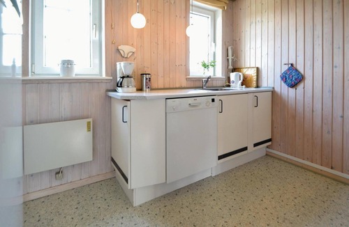 Bjerregaard House | 2 bedroom amazing home in Hvide Sande