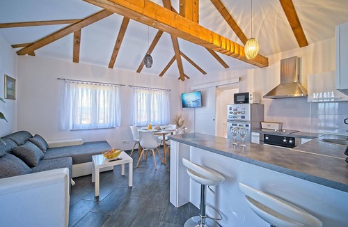 Brdovec House | 2 bedroom amazing home in Kraj Donji