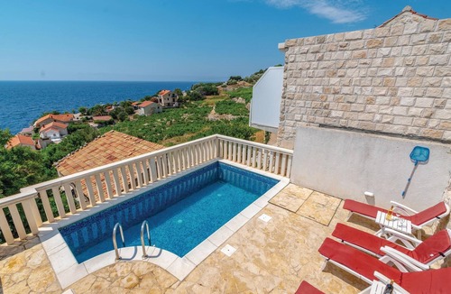Podobuce House | 2 bedroom amazing home in Podobuce