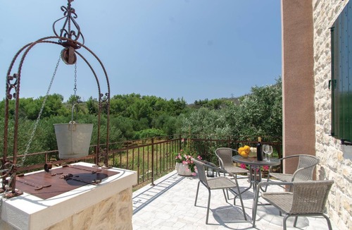 Smokvica House | 2 bedroom amazing home in Smokvica