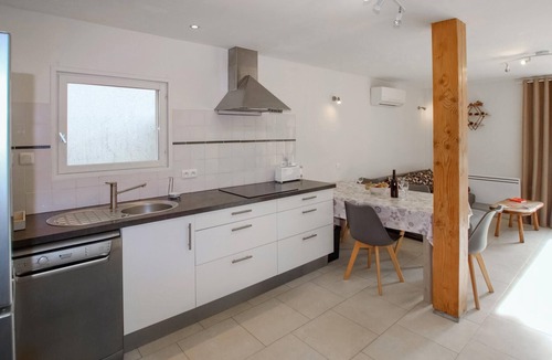 Jaujac House | 2 bedroom amazing home in Jaujac