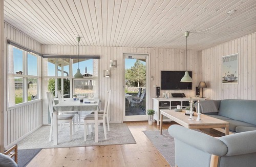 Nordost House | 2 bedroom amazing home in Sæby