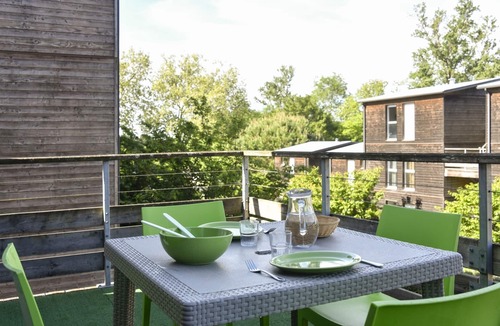 Montreal Apartment | 2-bedroom apartment (4/6 pers) - linen included