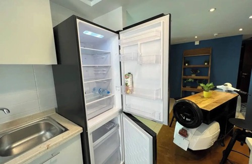 Ras Al Khaimah Apartment | 2-bedroom apartment in charming Ras Al Khaimah with WiFi, AC