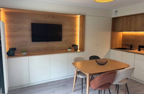 Esquieze-Sere Apartment | 2-bedroom apartment 6 people with balcony Luz Saint Sauveur quiet residence