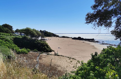 Saint-Marc-sur-Mer Apartment | 2-bedroom apartment with terrace, direct access to Mr Hulot beach