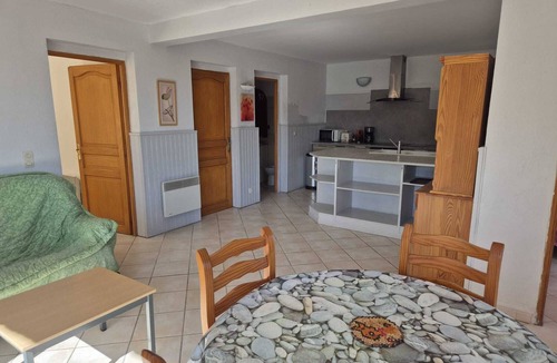 Port-Vendres Apartment | 2 bedroom apartment panoramic sea view Port-Vendres, 2 kms Collioure