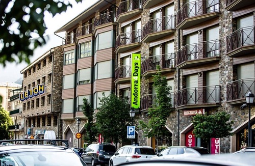 Prats Apartment | 2 bedroom apartment