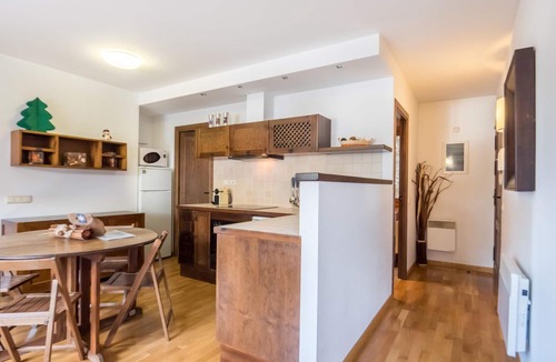 El Tarter Apartment | 2 bedroom apartment with balcony and 2 bath.El Tarter. ESQ51