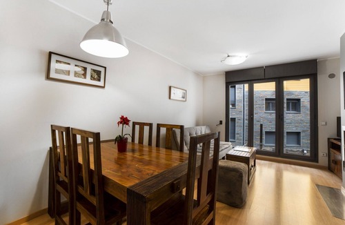 El Tarter Apartment | 2 Bedroom Apartment next to ski slopes. El Tarter. FLOC 45