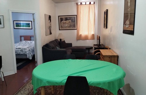 Oshawa Apartment | 2 BEDROOM APARTMENT, bright and peacefull for a pleasant stay.