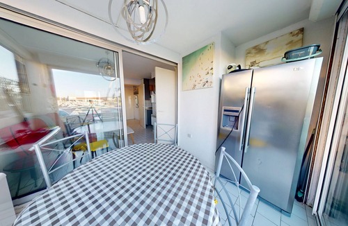 Frontignan Apartment | 2-bedroom apartment with terrace and parking in Frontignan Beach