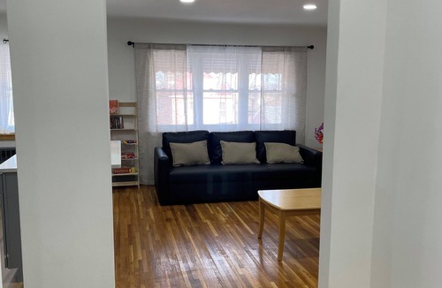 Wakefield Apartment | 2-bedroom apartment in cool Bronx with refreshing AC