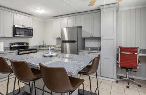 Iowa House | 2 Bedroom apartment in Iowa, La #3