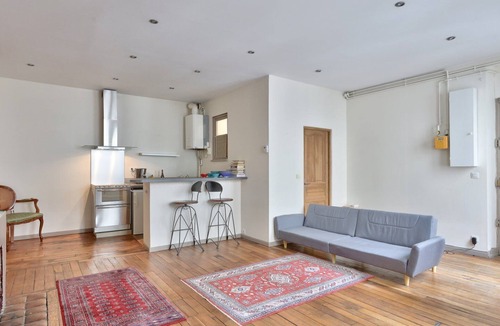 Quartier de l'Horloge Apartment | 2 Bedroom Apartment in Paris