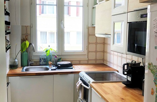 Amerique Apartment | 2 Bedroom Apartment in Paris