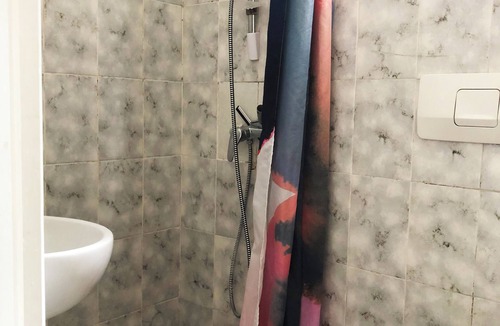 Amerique Apartment | 2 Bedroom Apartment in Paris